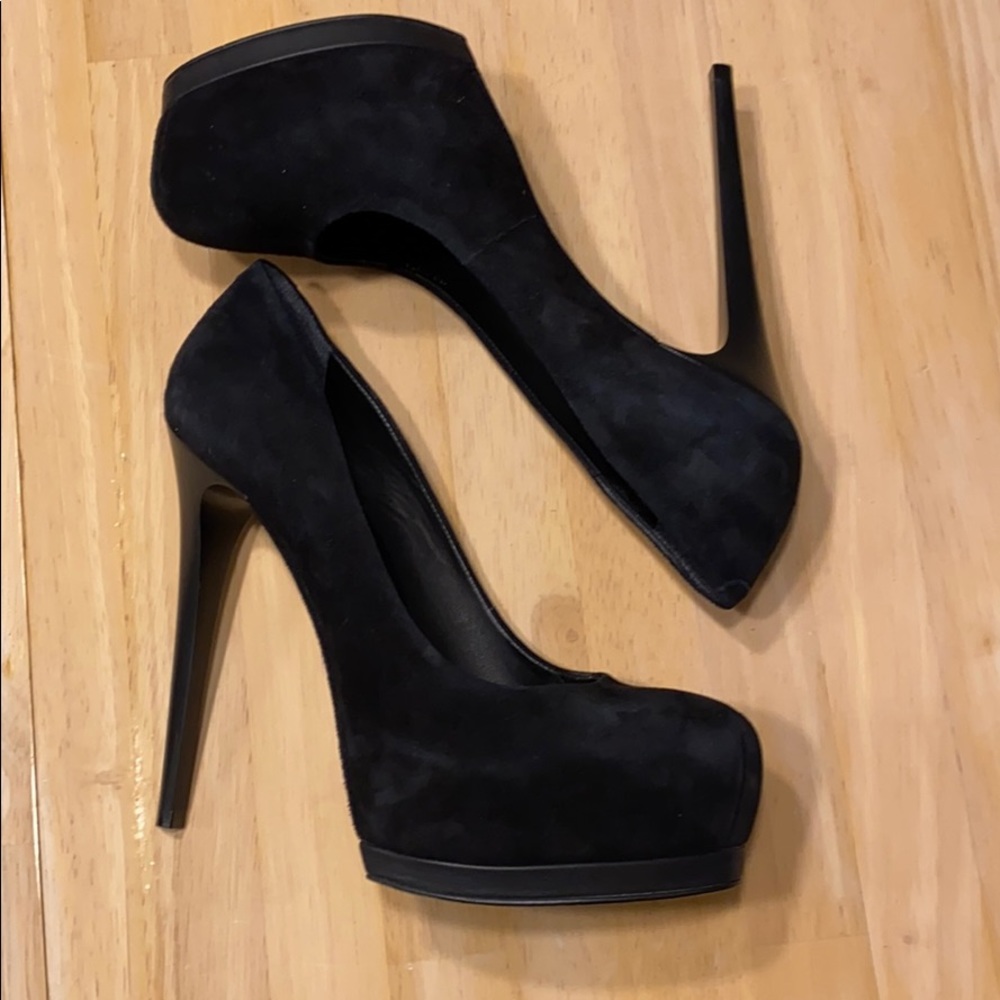 Pour la victoire platform pump heel black suede